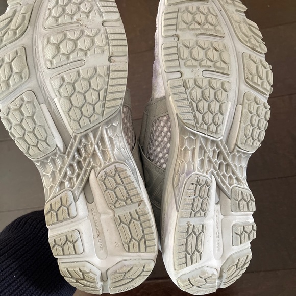 Asics woman's kayano 25 OBI running shoes white grey size 8 US - Picture 5 of 9